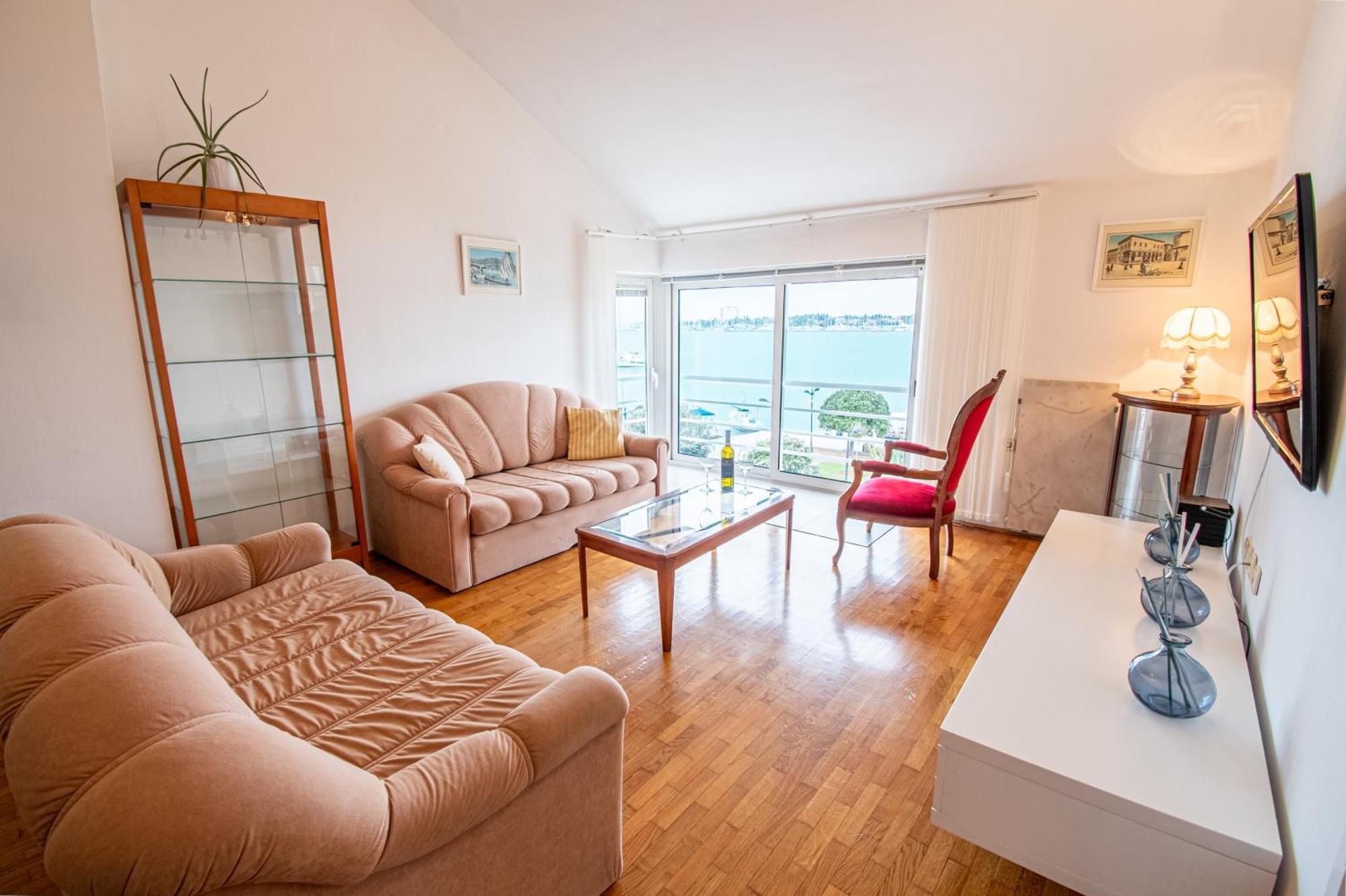 Apartment Umag Center Istria Croatia With Seaview By Rentistra Exterior photo